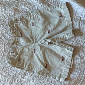 Vineyard Vines American flag whale shorts